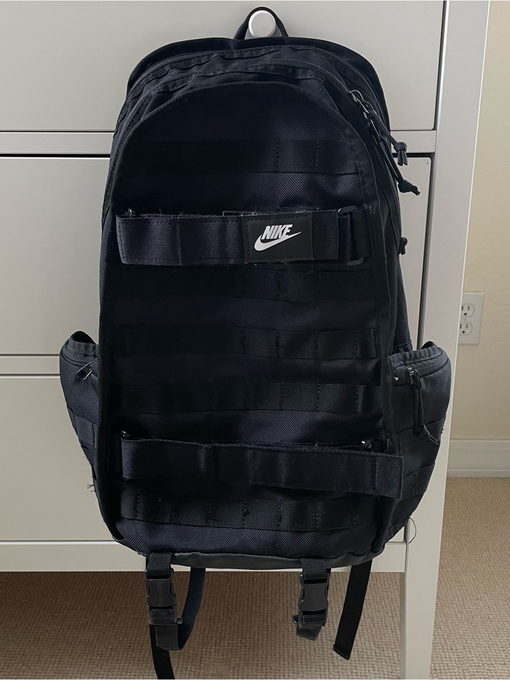 Nike SB Black Backpack With Skateboard Straps